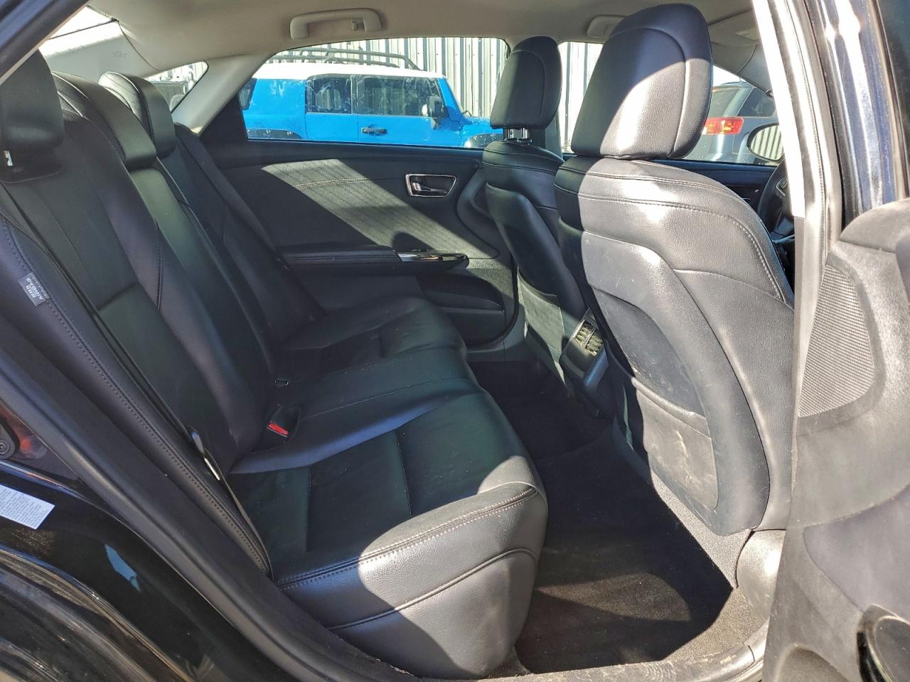 2016 TOYOTA AVALON XLE photo 10