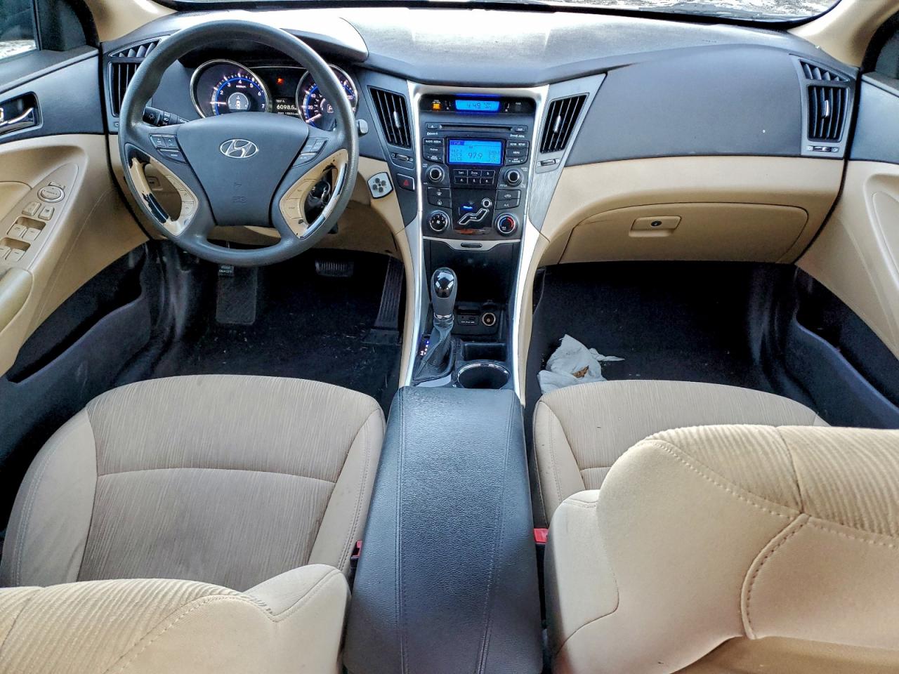 2012 HYUNDAI SONATA GLS photo 8