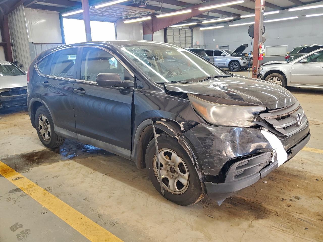 2014 HONDA CR-V LX photo 4