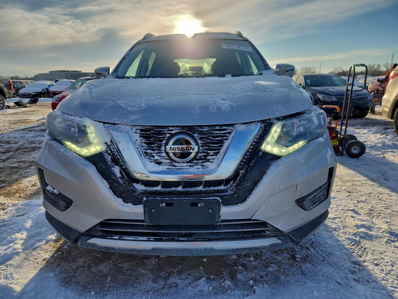 2019 NISSAN ROGUE S photo 5