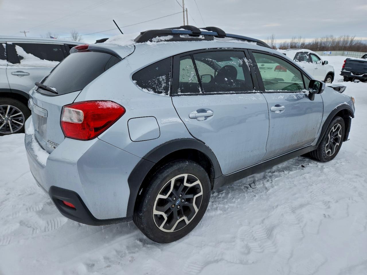 2017 SUBARU CROSSTREK PREMIUM photo 3
