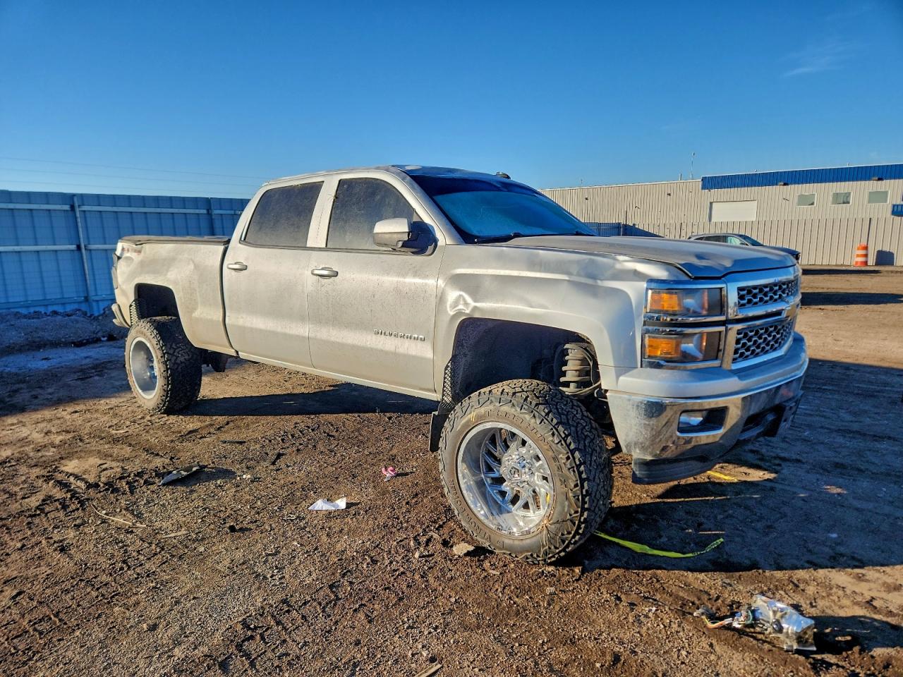 2015 CHEVROLET SILVERADO K1500 LT photo 4