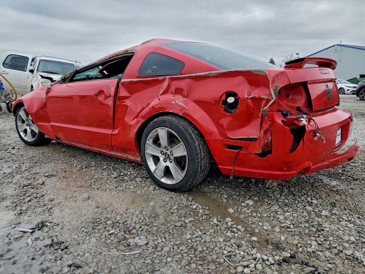 2006 FORD MUSTANG GT photo 2