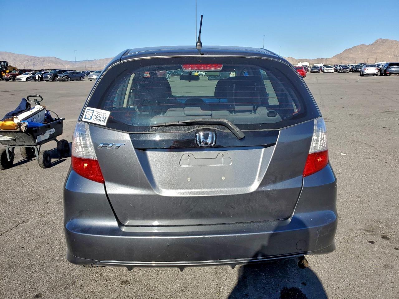 2013 HONDA FIT photo 11