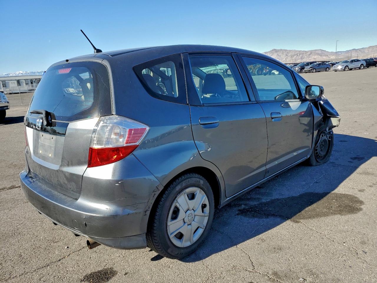 2013 HONDA FIT photo 5