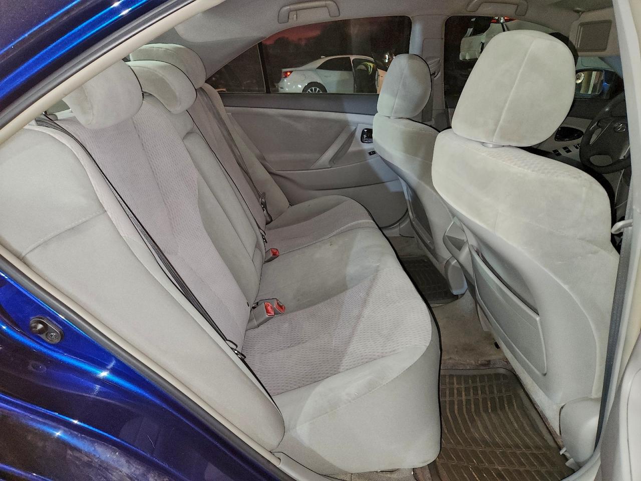 2010 TOYOTA CAMRY BASE photo 10