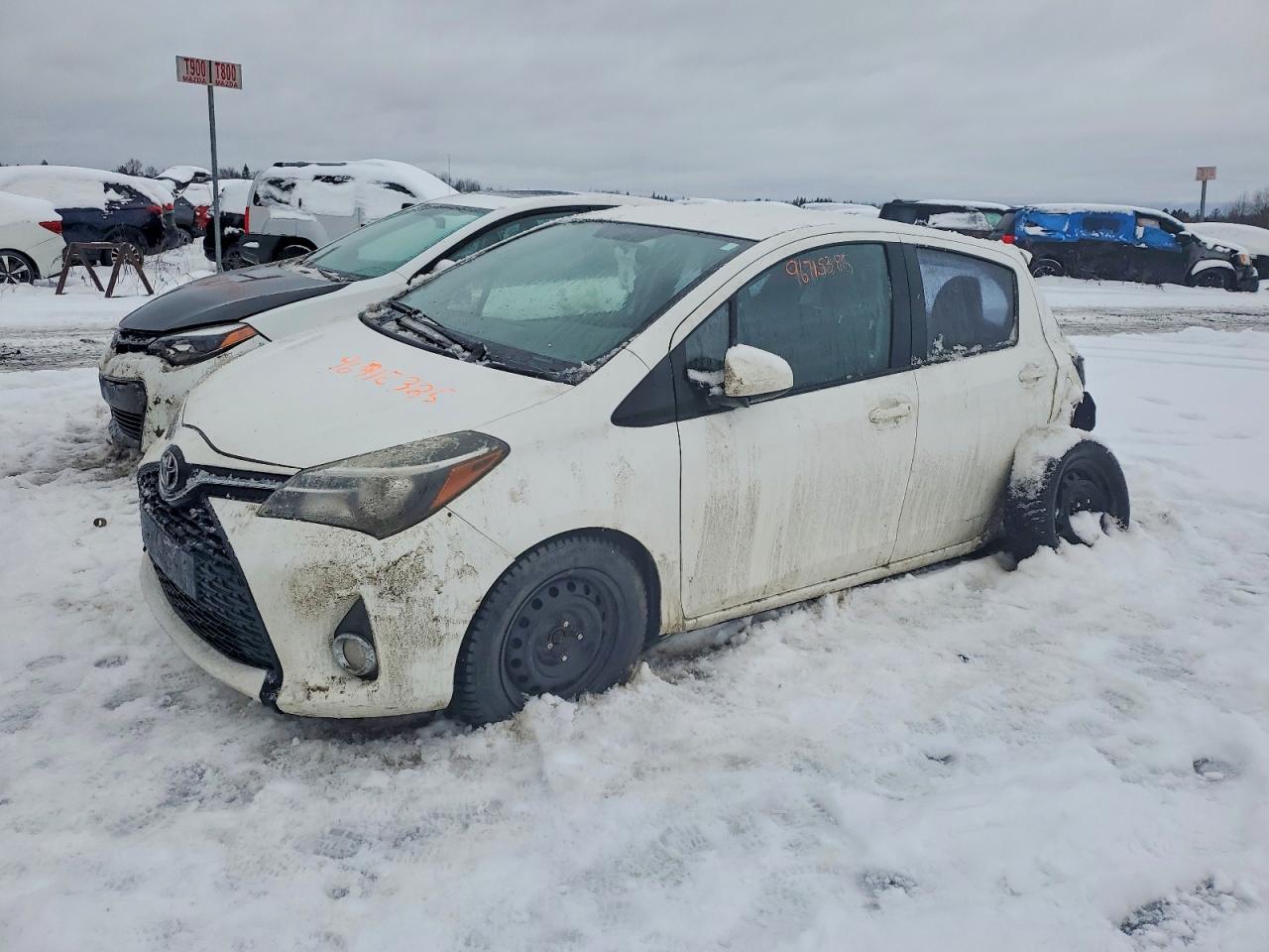 2015 TOYOTA YARIS