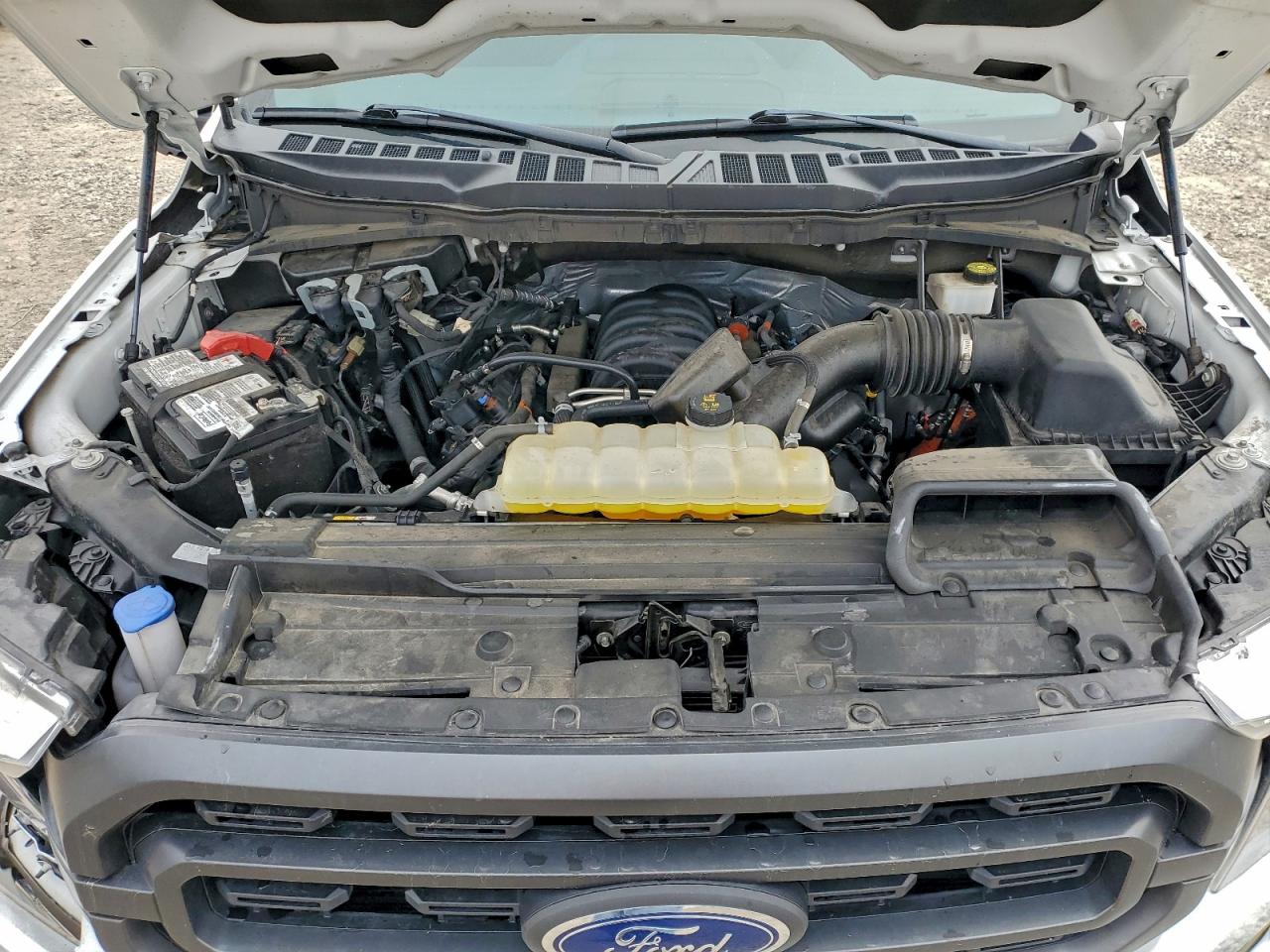 2023 FORD F150 SUPERCREW photo 11