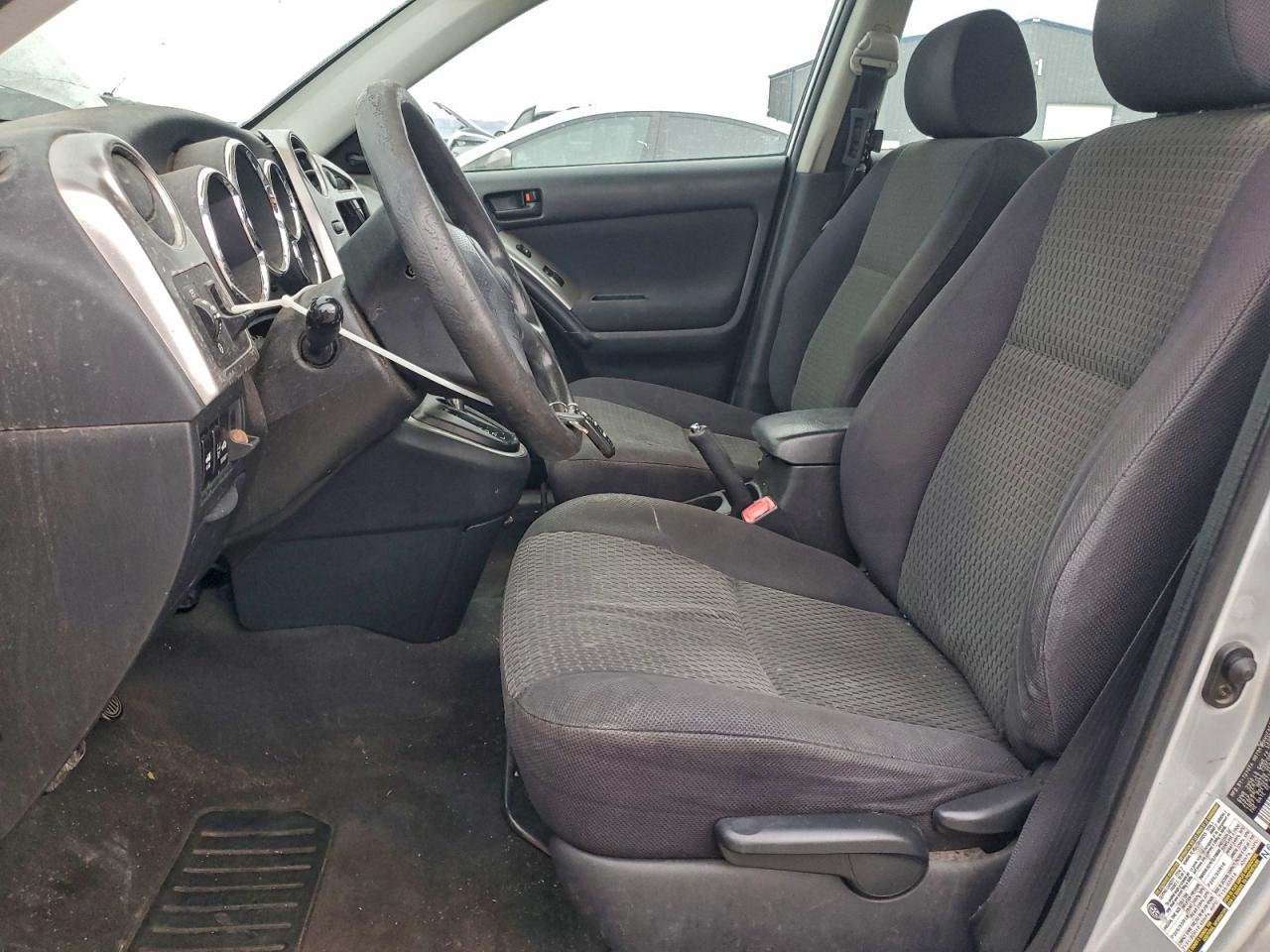 2005 TOYOTA COROLLA MATRIX BASE photo 25