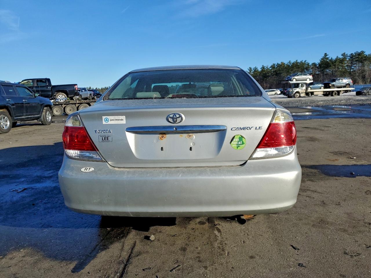 2005 TOYOTA CAMRY LE photo 6