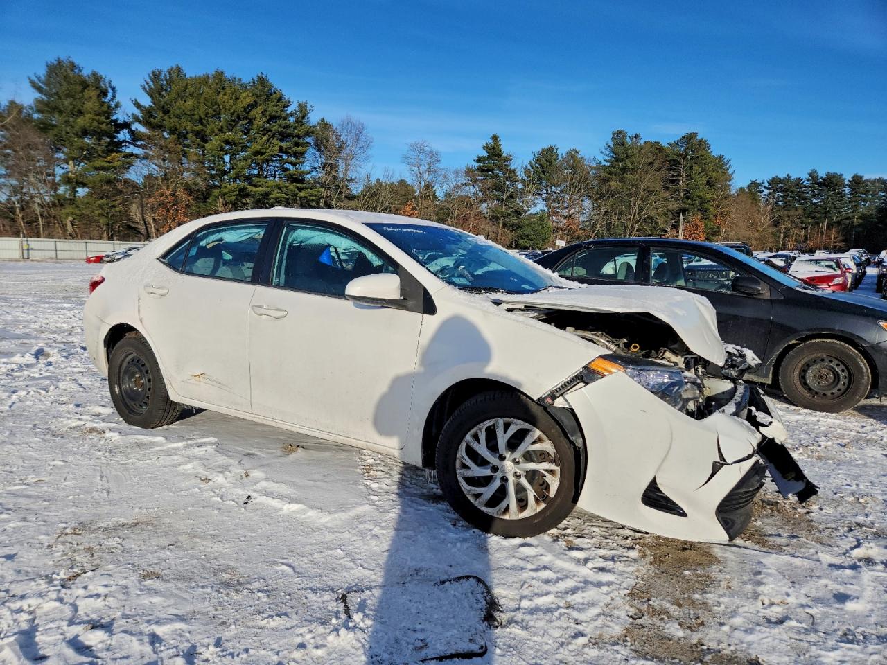 2017 TOYOTA COROLLA L photo 4