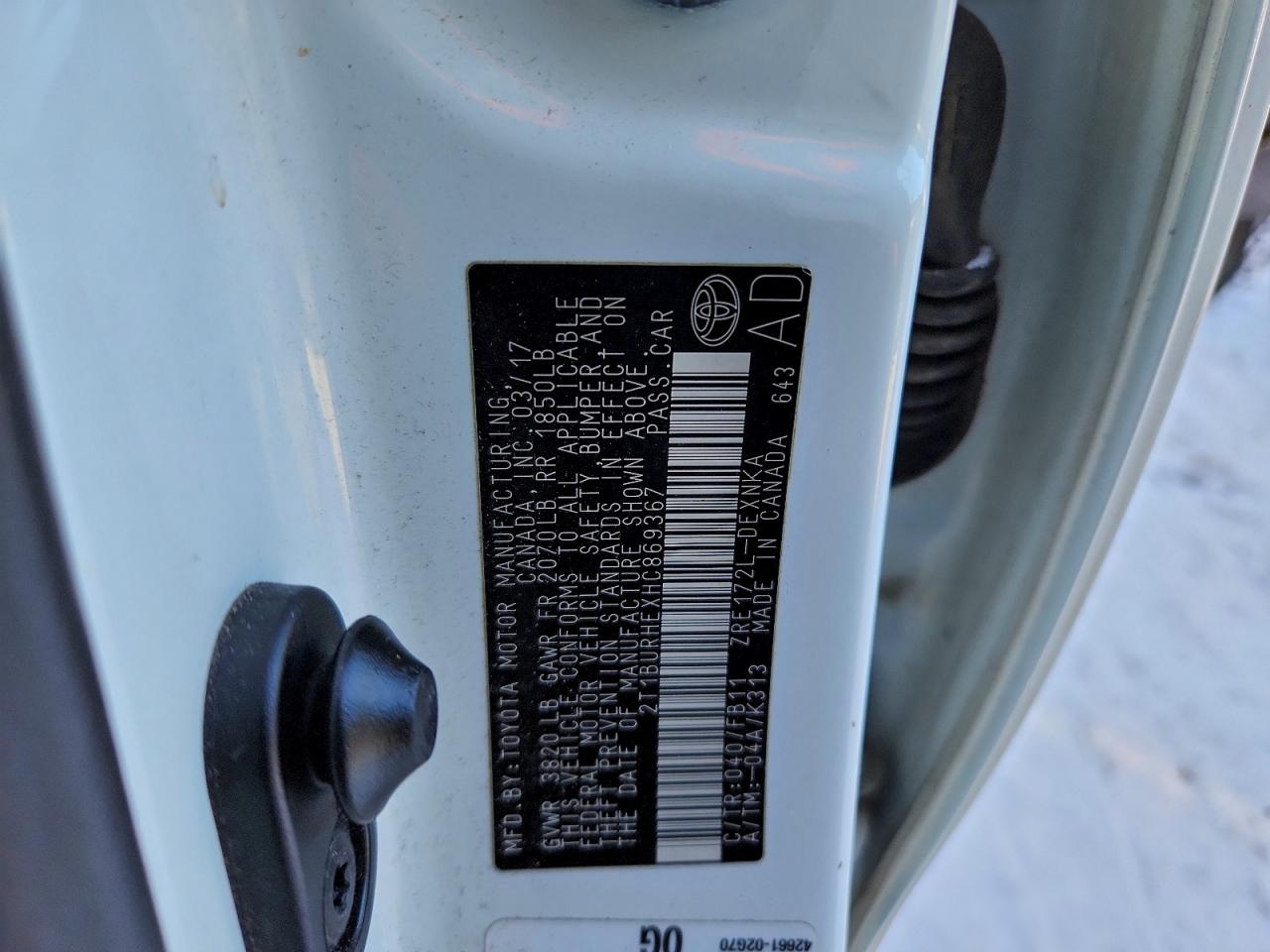 2017 TOYOTA COROLLA L photo 12