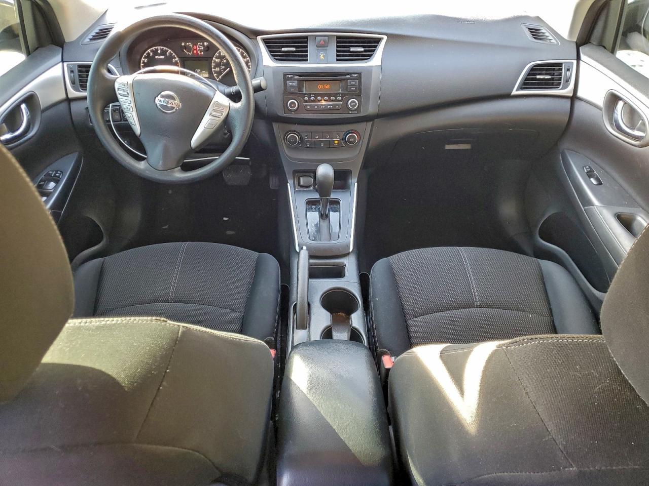 2017 NISSAN SENTRA S photo 8