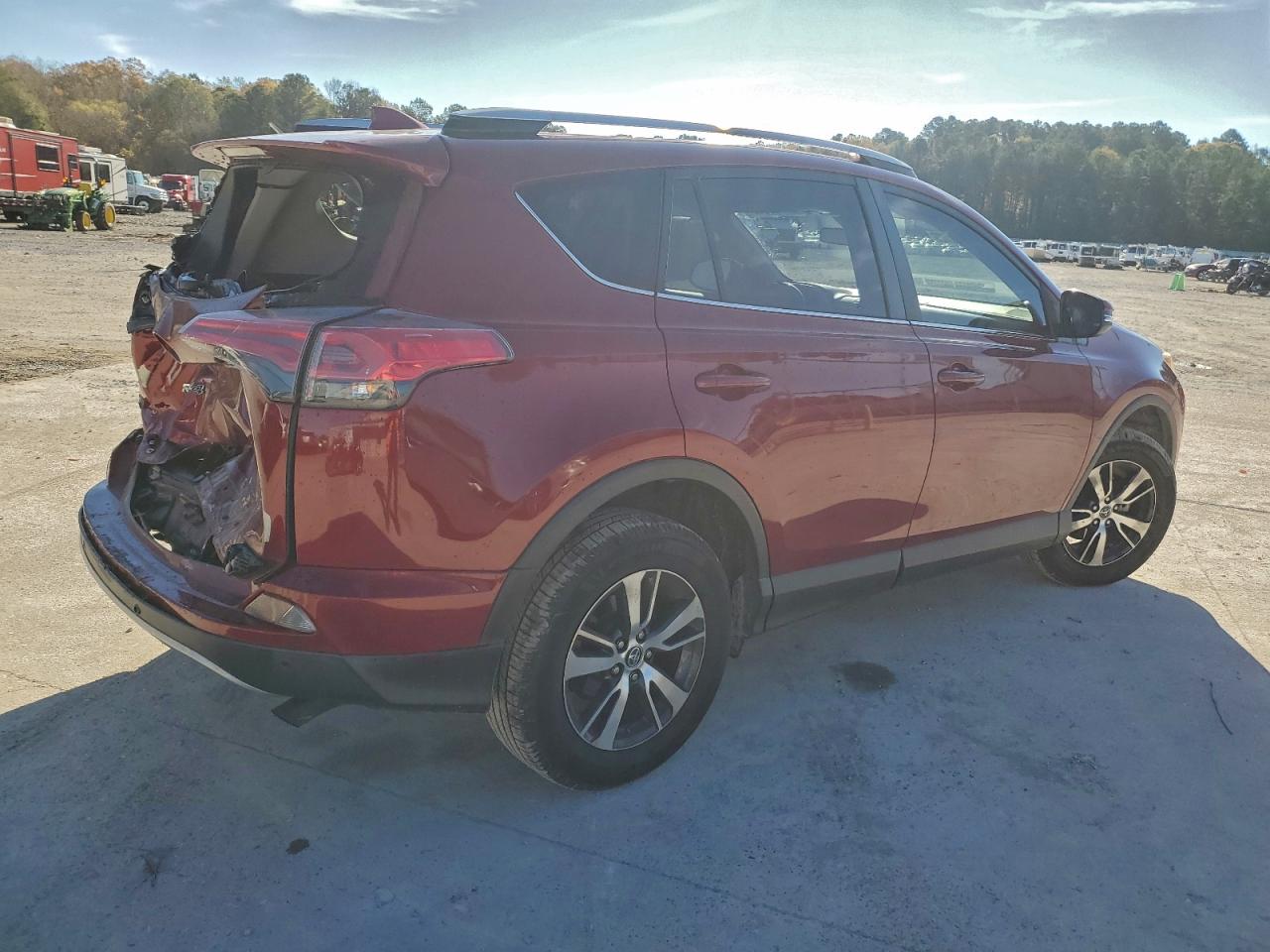 2018 TOYOTA RAV4 ADVENTURE photo 3