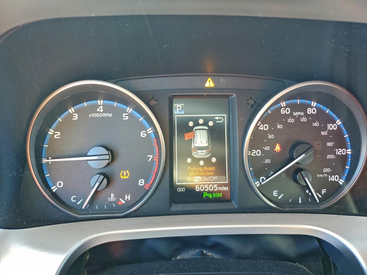 2018 TOYOTA RAV4 ADVENTURE photo 9