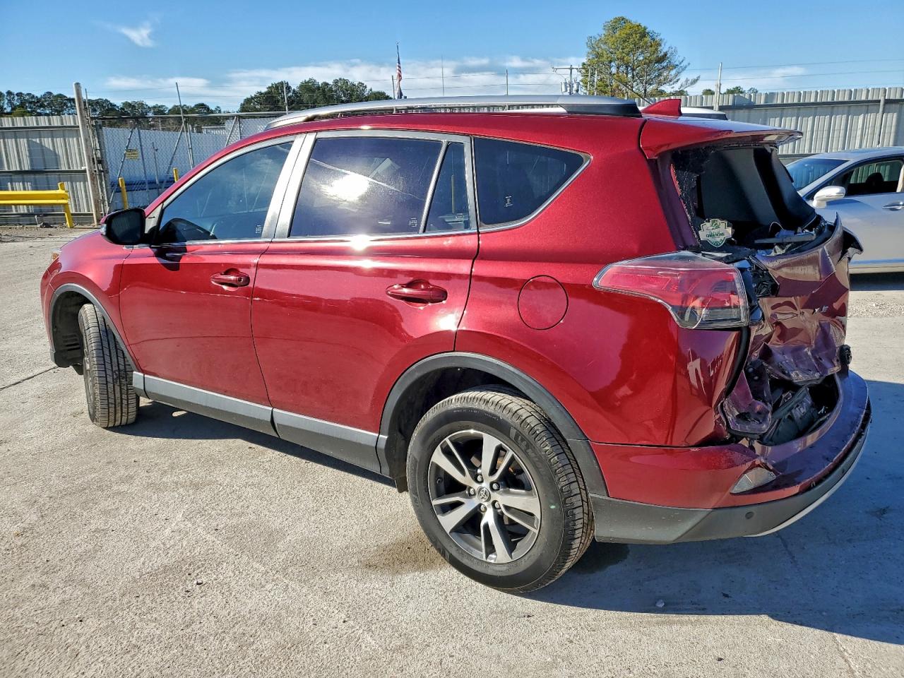 2018 TOYOTA RAV4 ADVENTURE photo 2