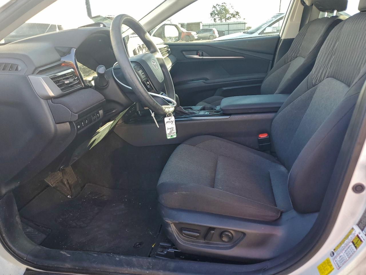 2025 TOYOTA CAMRY XSE photo 19