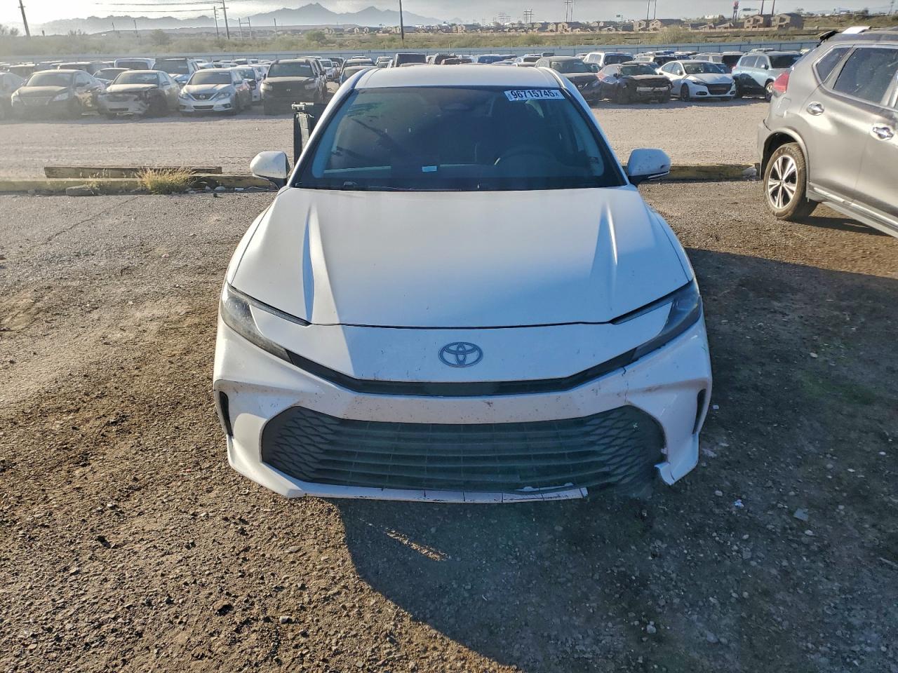 2025 TOYOTA CAMRY XSE photo 13