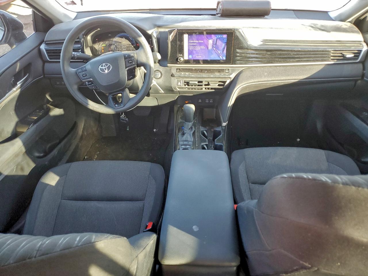 2025 TOYOTA CAMRY XSE photo 22