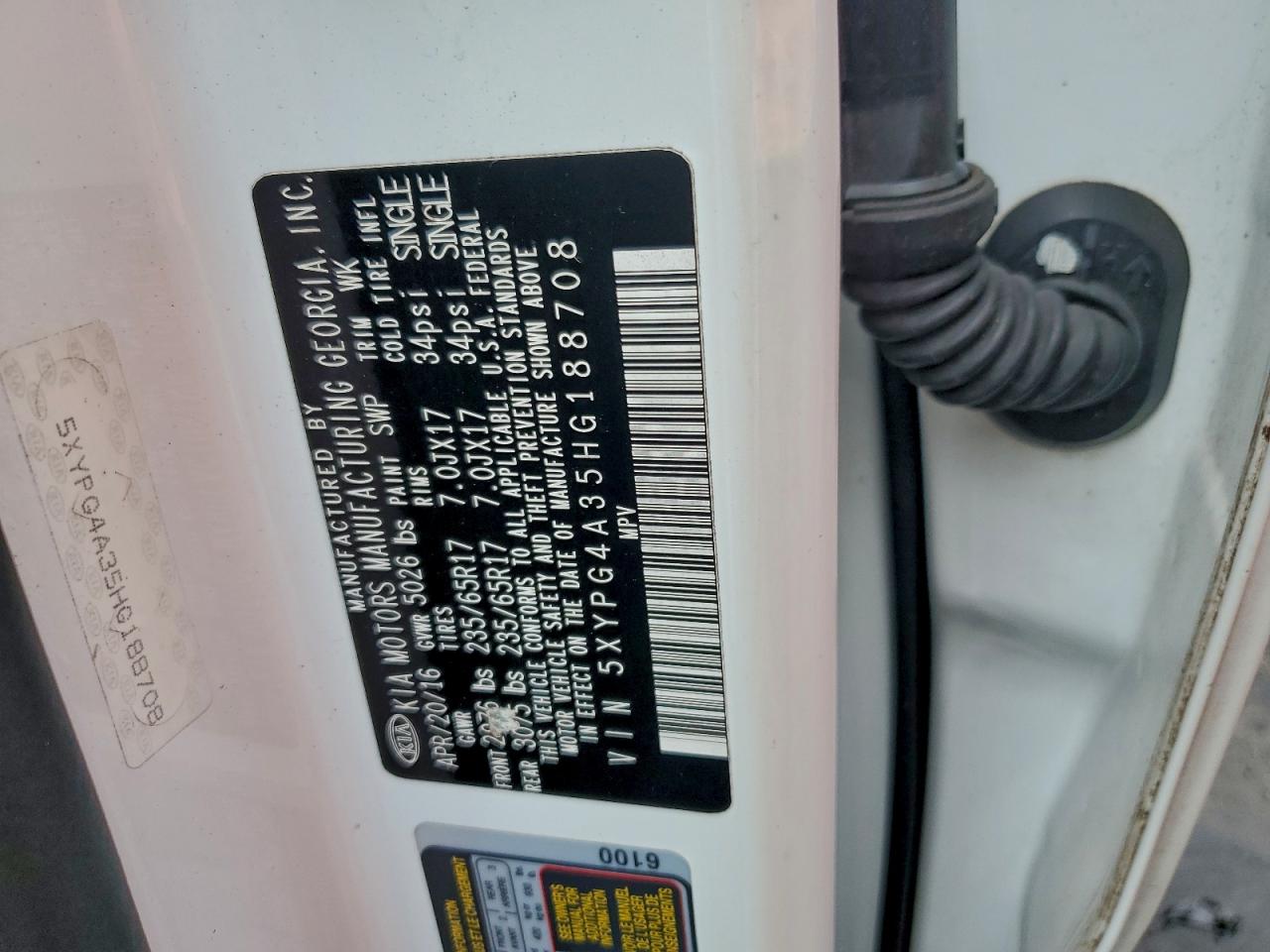 2017 KIA SORENTO LX photo 12