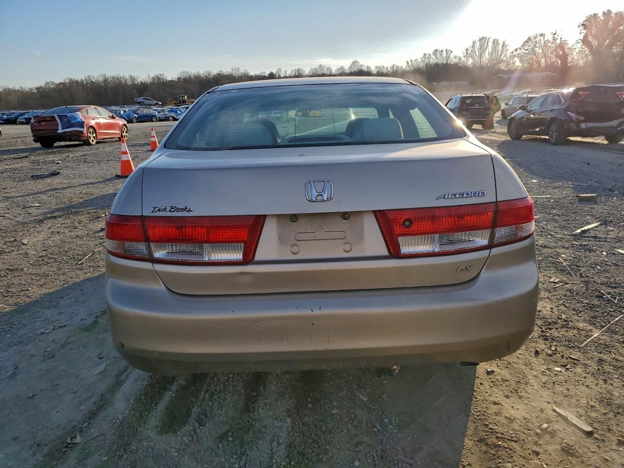 2004 HONDA ACCORD LX photo 6