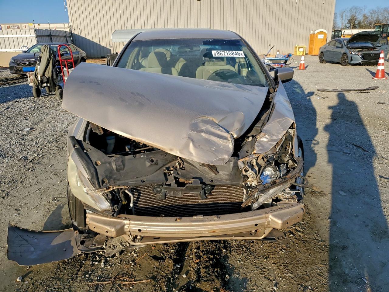 2004 HONDA ACCORD LX photo 5