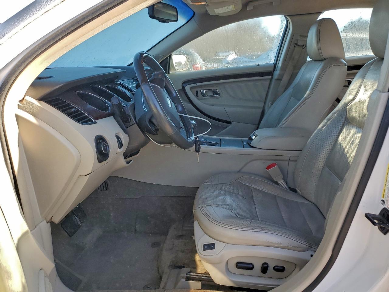 2012 FORD TAURUS LIMITED photo 7