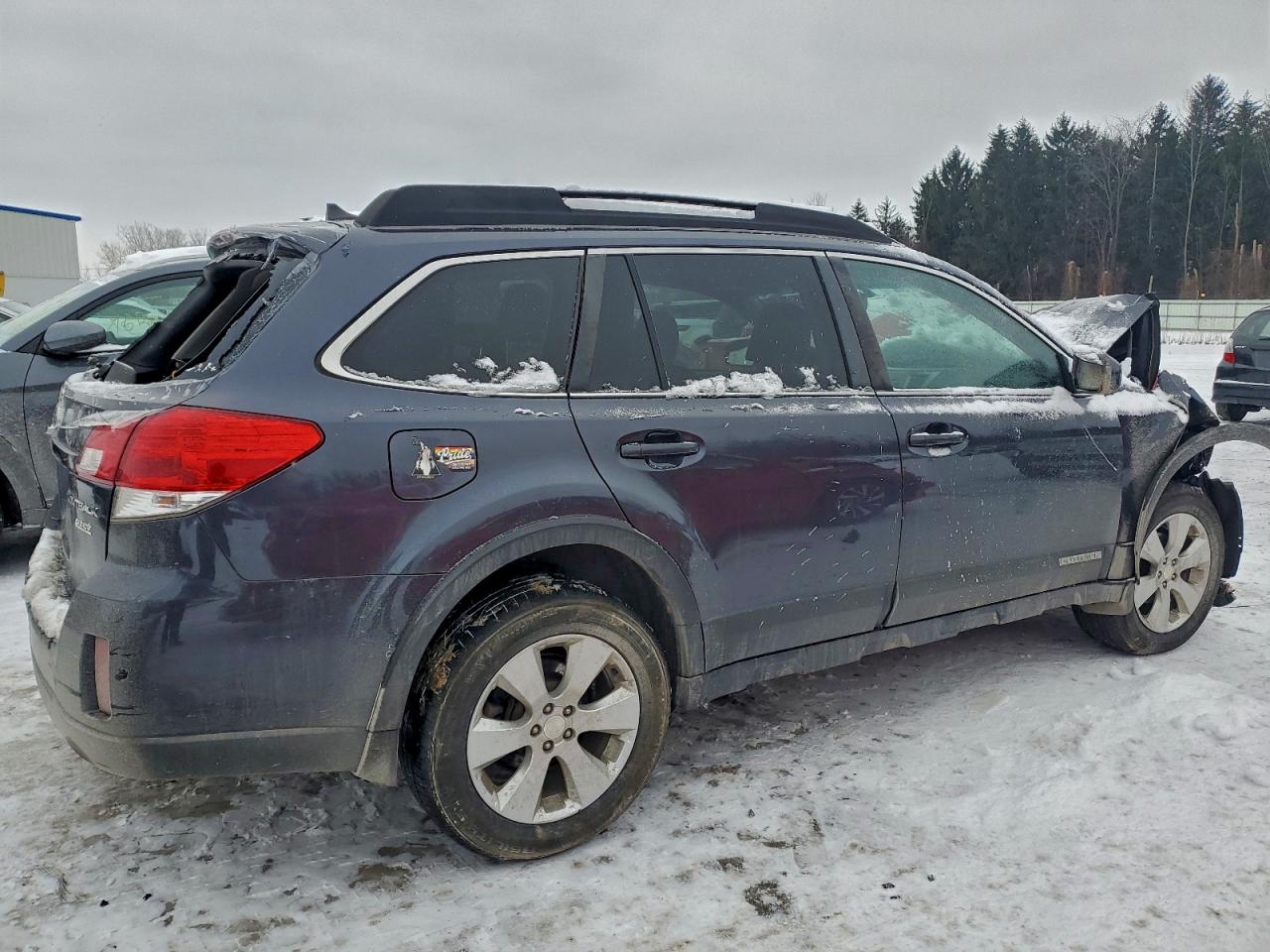 2011 SUBARU OUTBACK 2.5I LIMITED photo 3
