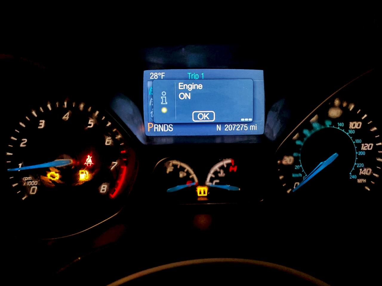 2014 FORD FOCUS SE photo 9