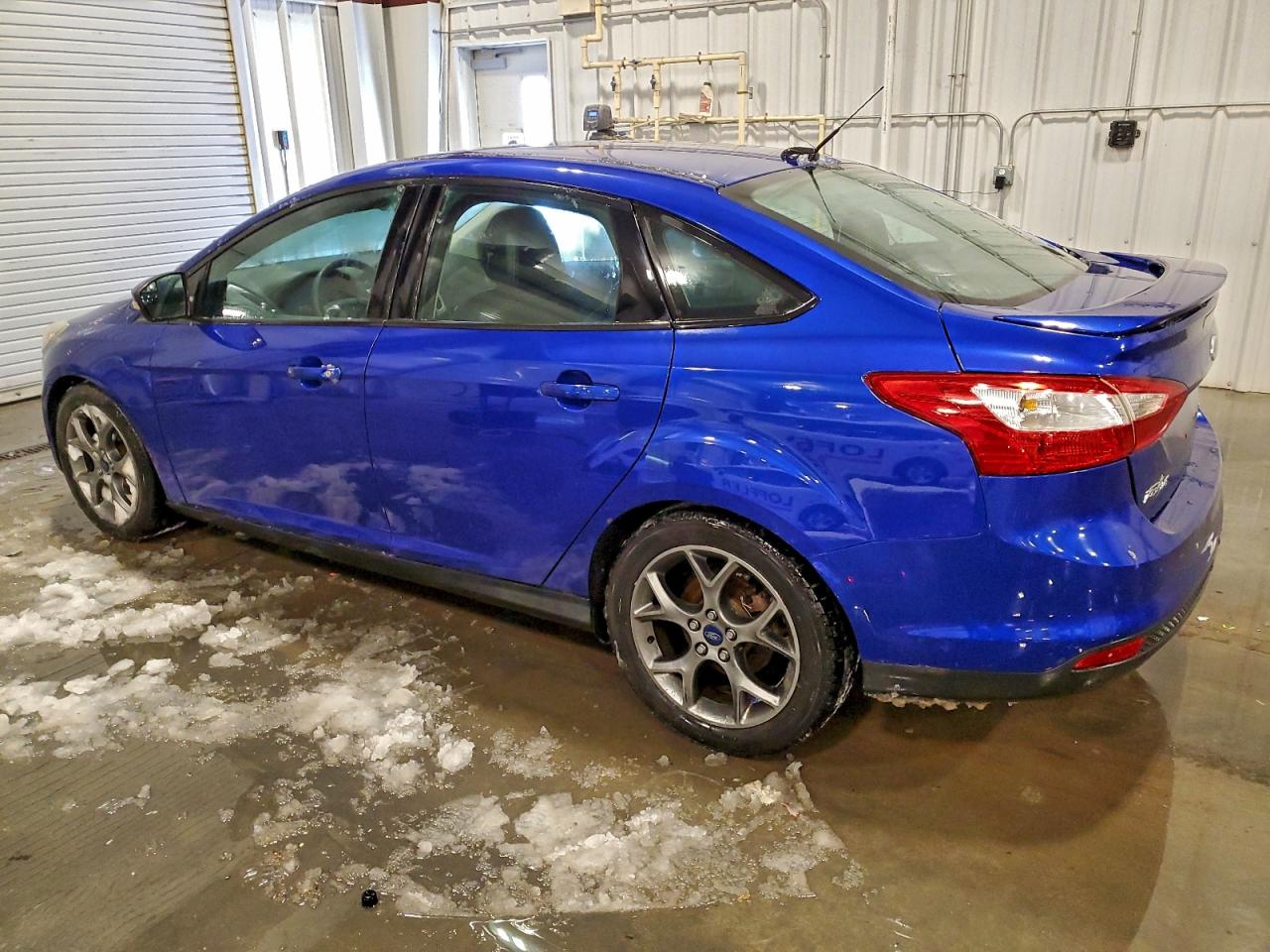 2014 FORD FOCUS SE photo 2