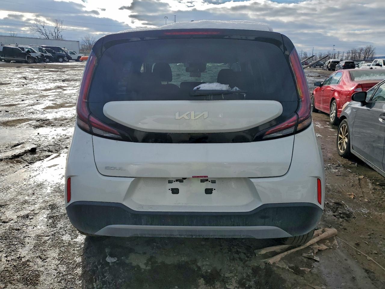2025 KIA SOUL LX photo 6