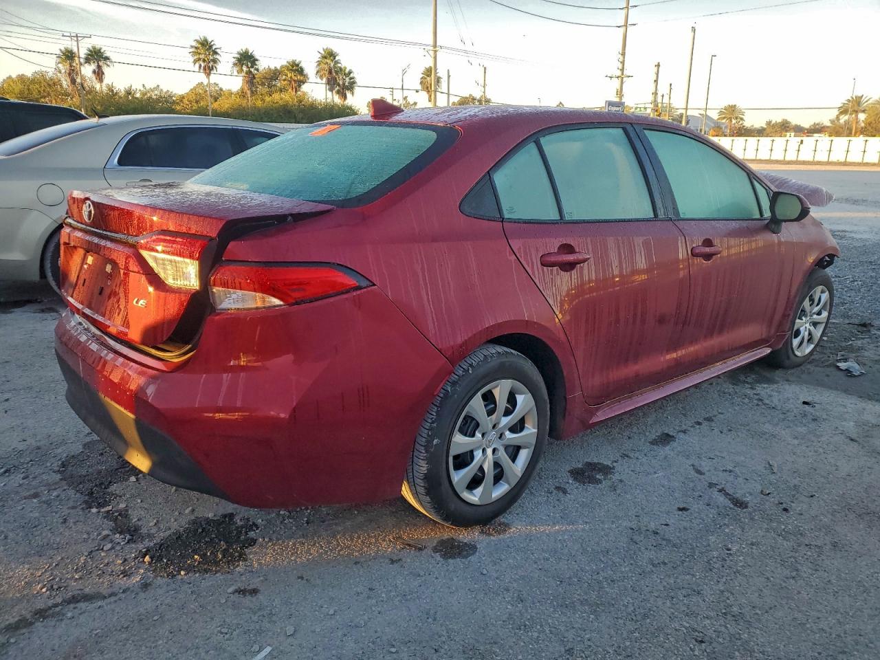 2024 TOYOTA COROLLA LE photo 3