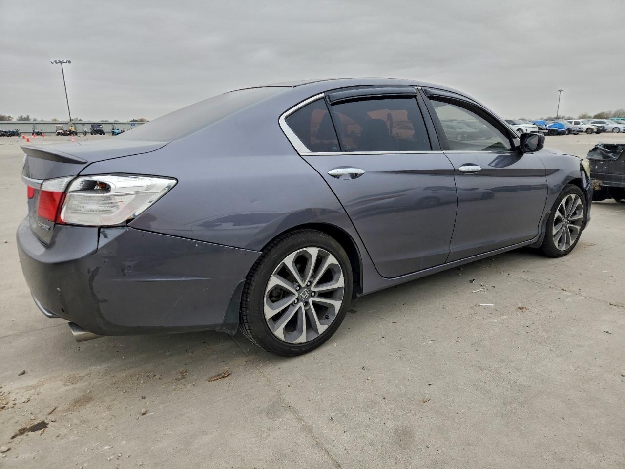2015 HONDA ACCORD SPORT photo 3