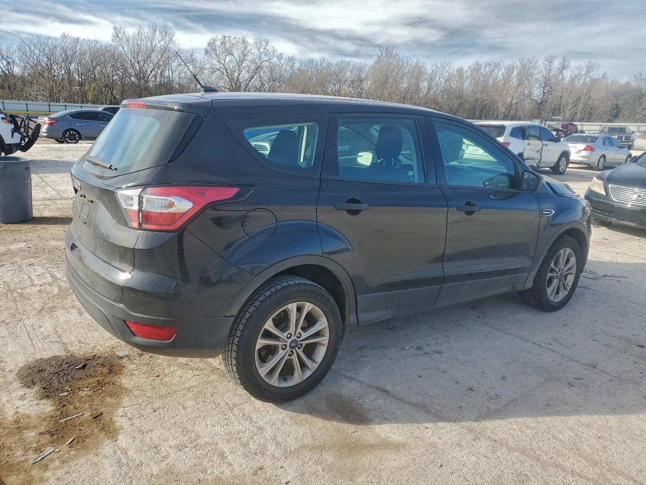 2018 FORD ESCAPE S photo 3