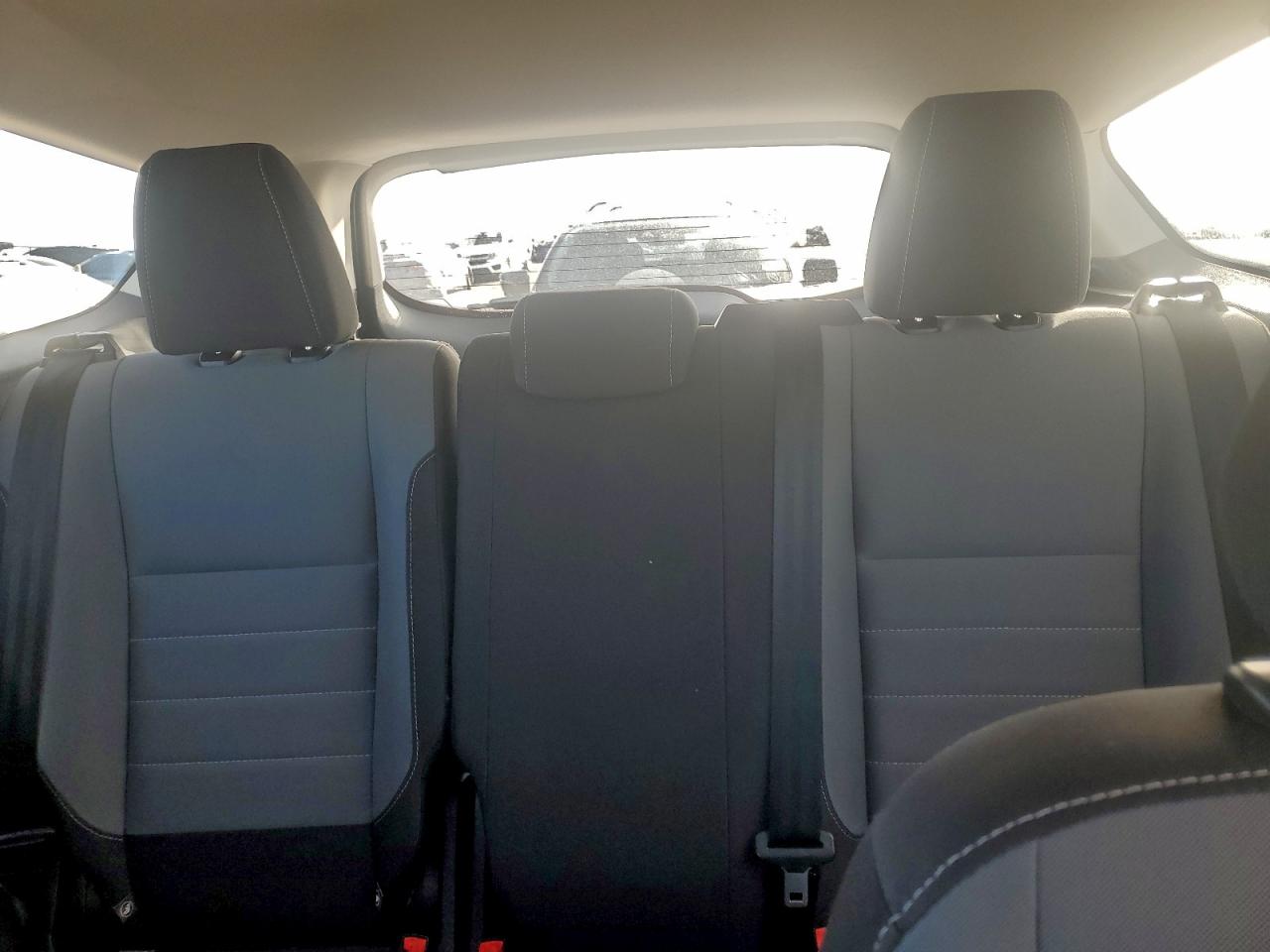 2018 FORD ESCAPE S photo 10