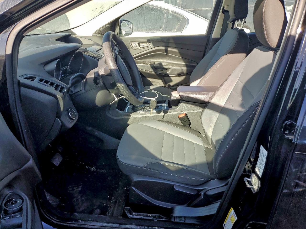 2018 FORD ESCAPE S photo 7