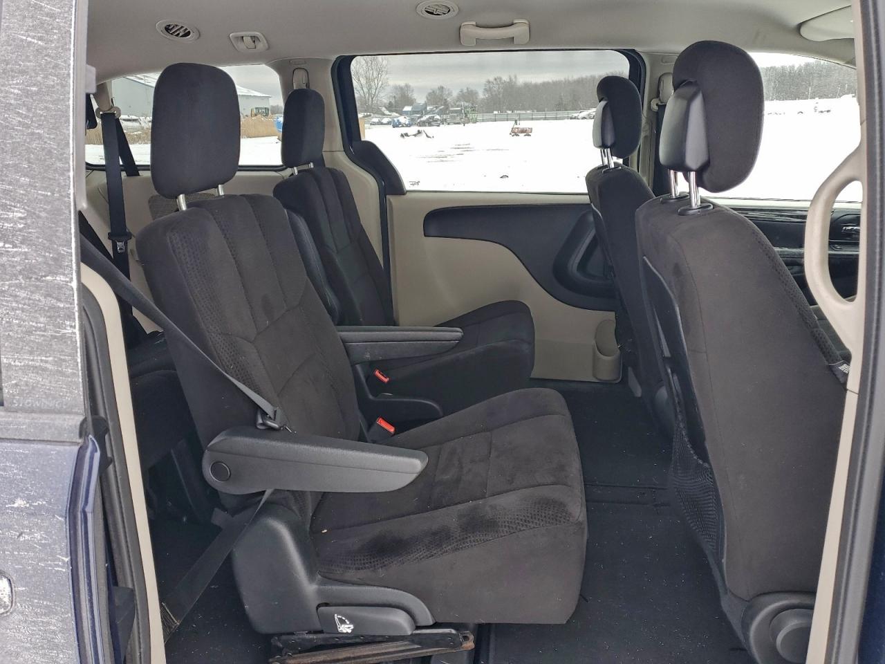 2012 DODGE GRAND CARAVAN SE photo 11