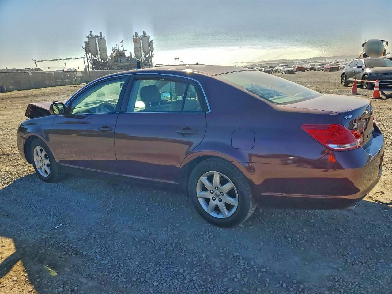 2006 TOYOTA AVALON XL photo 2