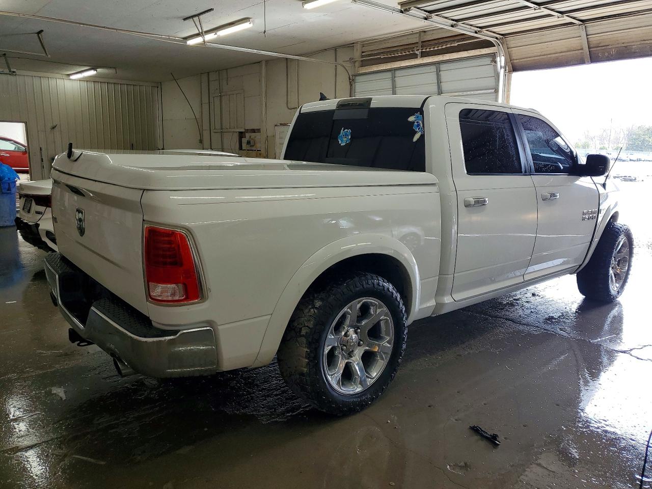 2014 RAM 1500 LARAMIE photo 3
