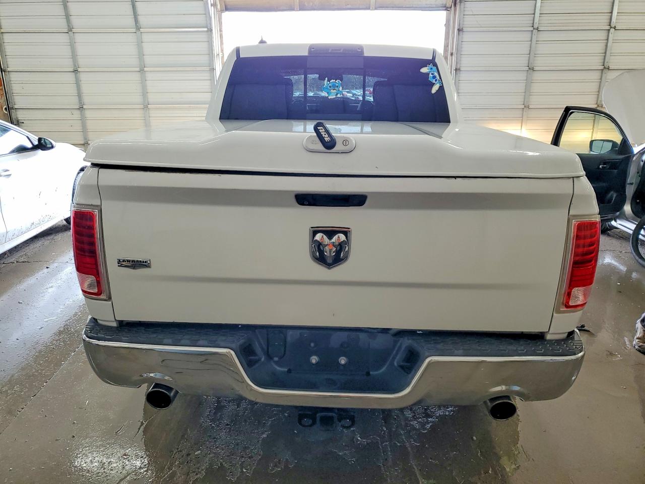 2014 RAM 1500 LARAMIE photo 6