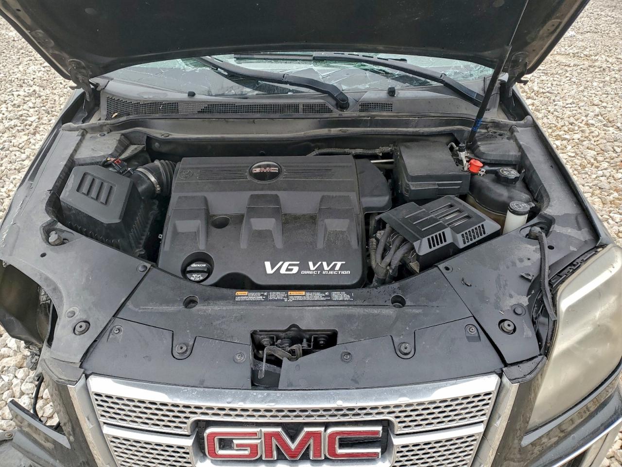 2017 GMC TERRAIN DENALI photo 23
