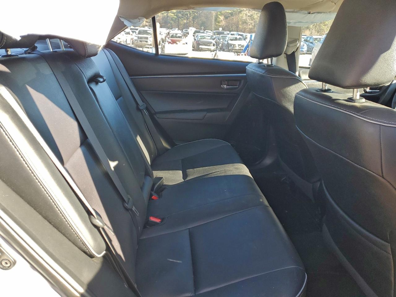 2016 TOYOTA COROLLA L photo 10