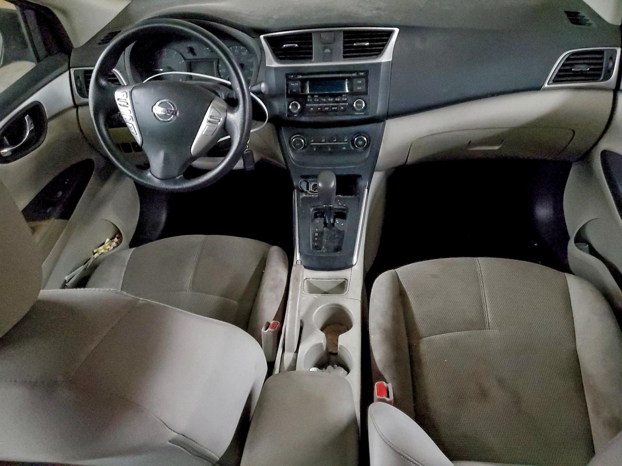 2016 NISSAN SENTRA S photo 8