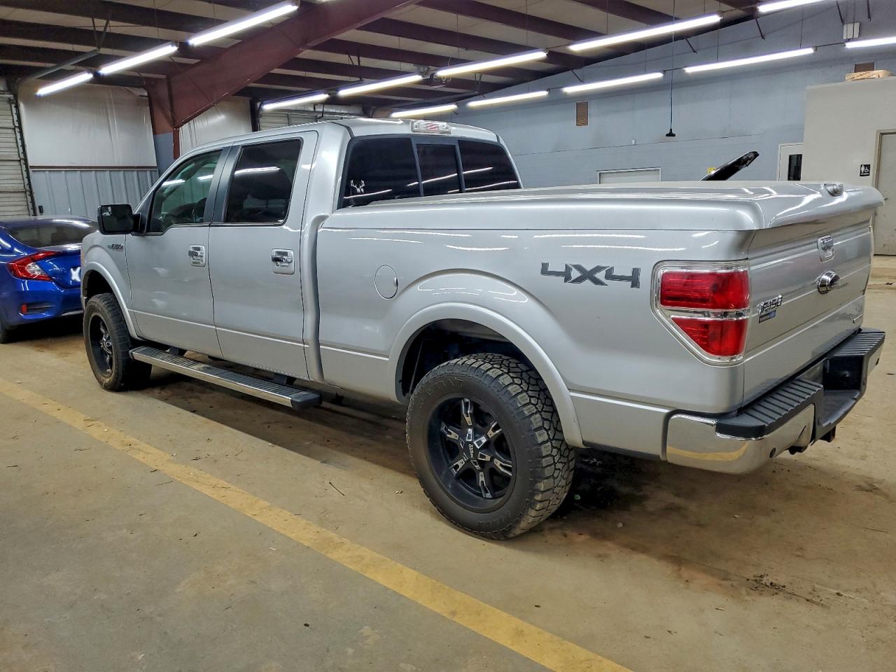 2011 FORD F150 SUPERCREW photo 2