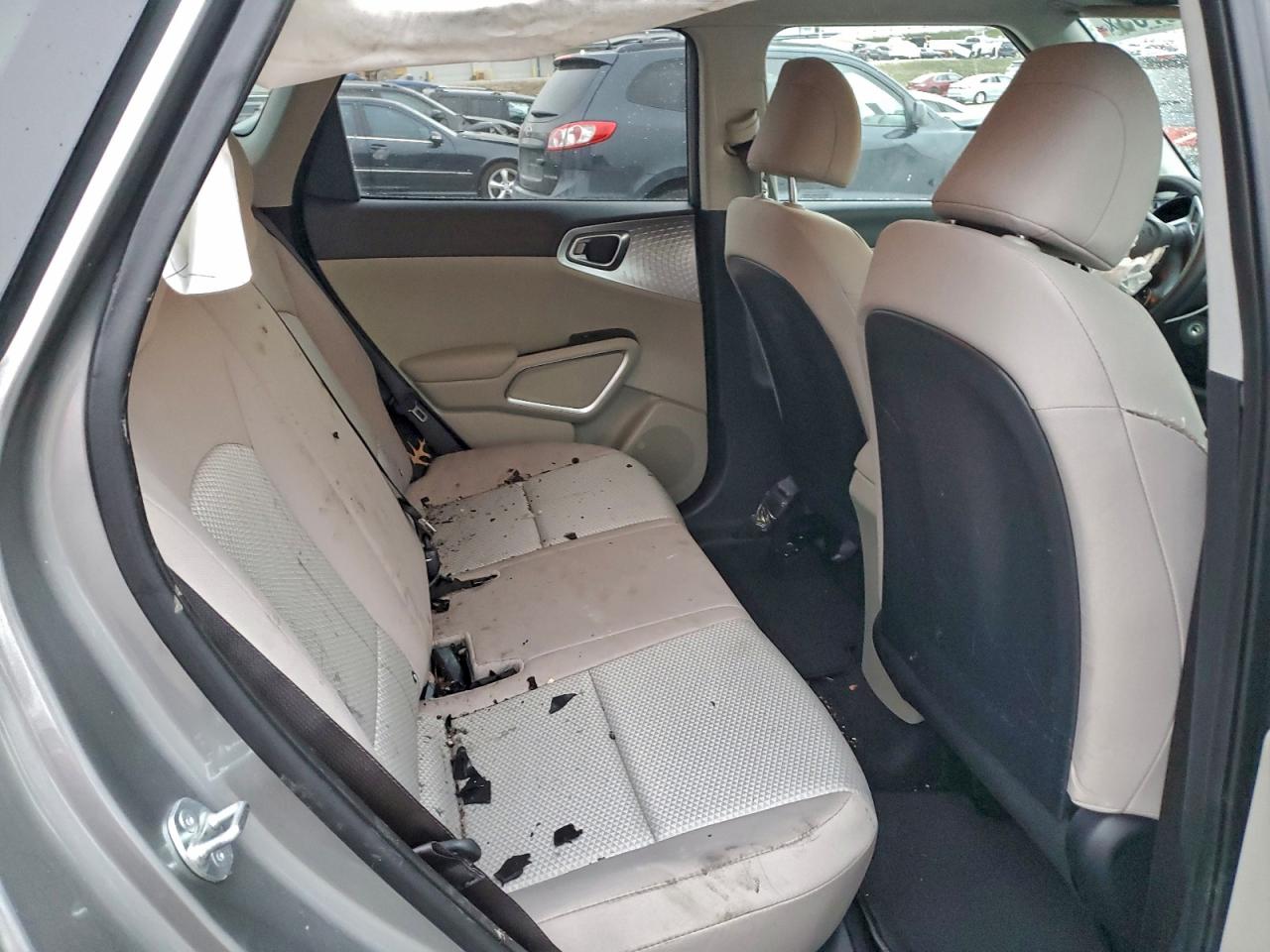 2024 KIA SOUL LX photo 19