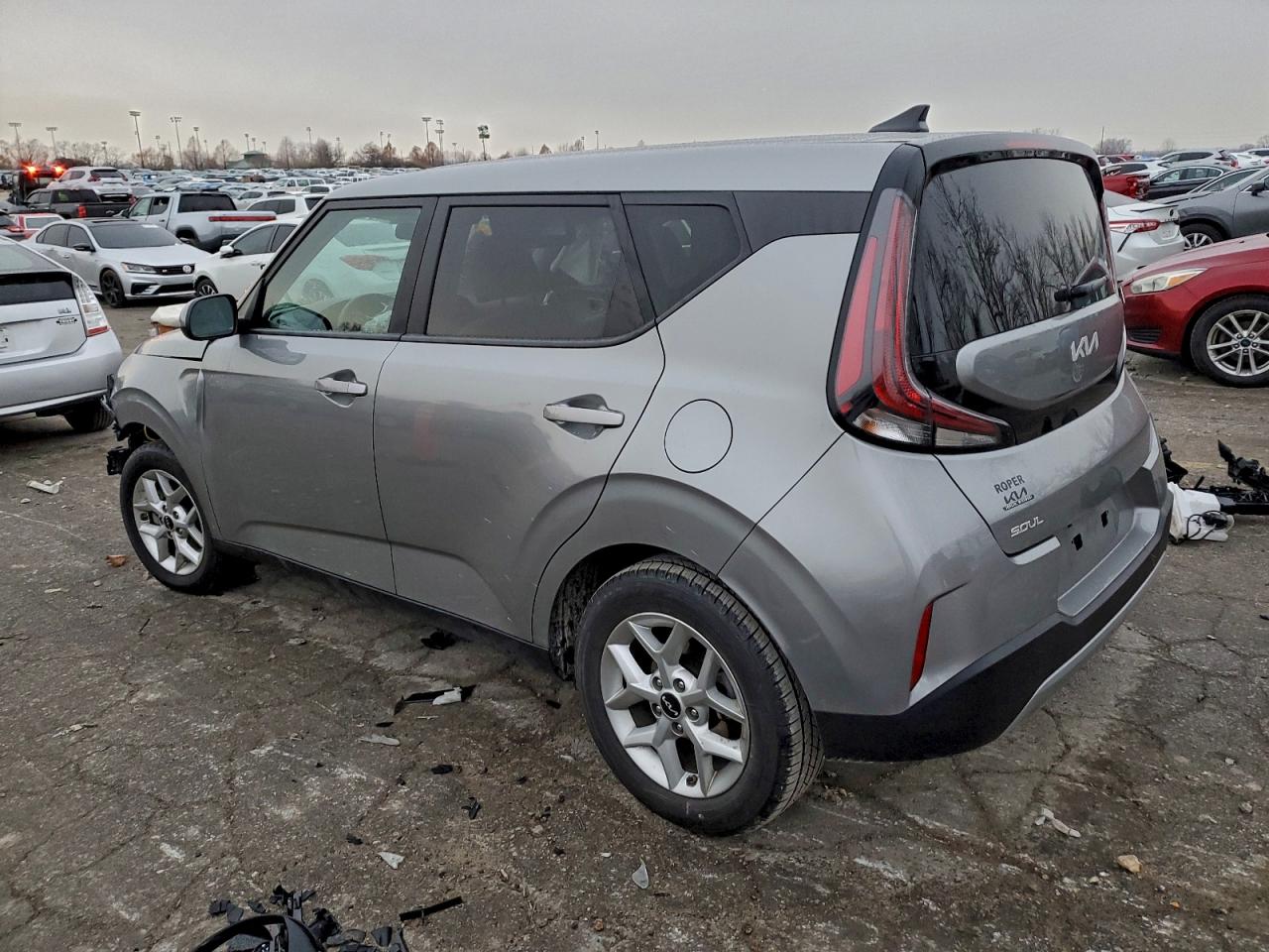 2024 KIA SOUL LX photo 3