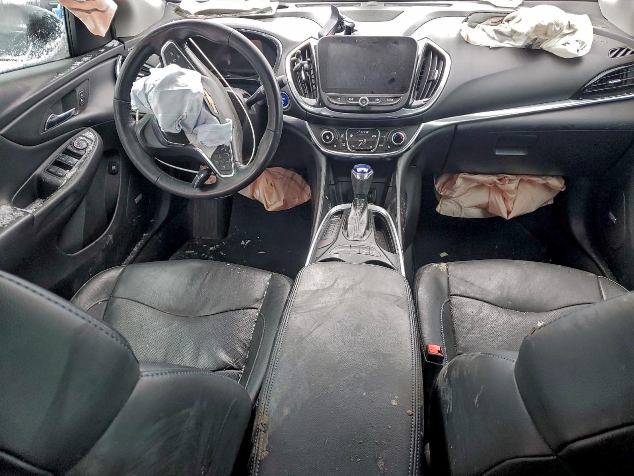 2017 CHEVROLET VOLT PREMIER photo 8