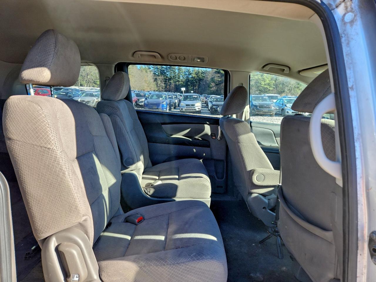 2014 HONDA ODYSSEY LX photo 11