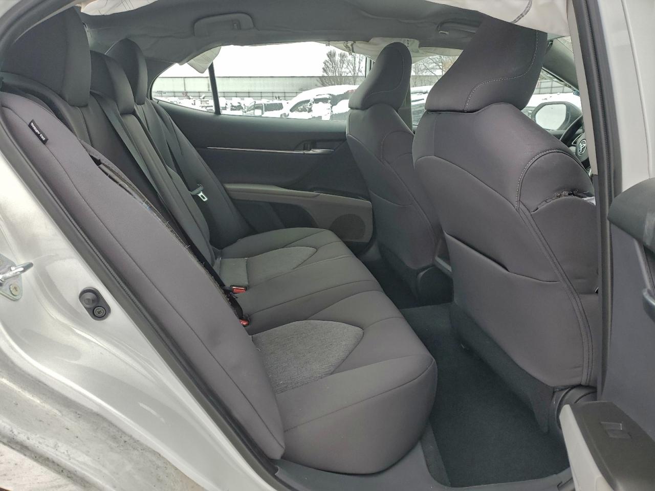 2024 TOYOTA CAMRY LE photo 10