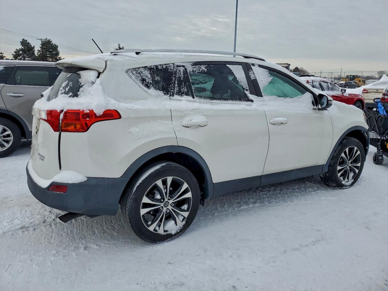 2015 TOYOTA RAV4 LIMITED photo 3